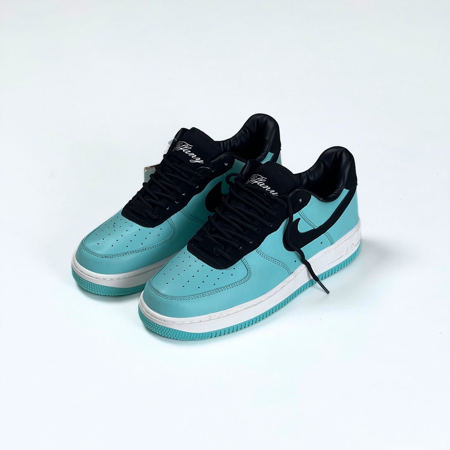 NIKE AIRFORCE-1 TIFFANY